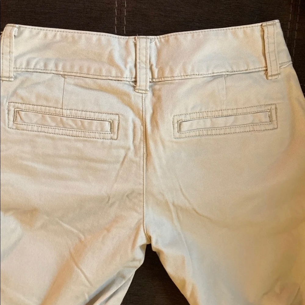 Express capris